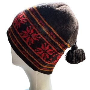 MoonShadow Wool Blend Winter Snowflake Knit Beanie‎ w/ TasselPom EUC Unisex OSFM